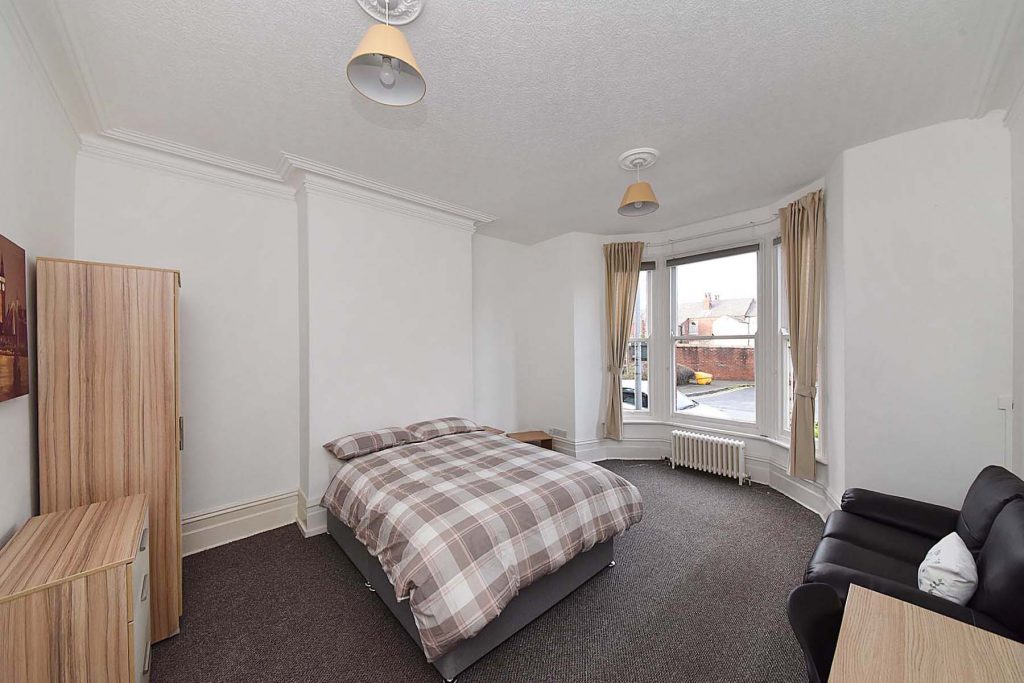 Amazing 6 Bed Fully Managed HMO For Sale